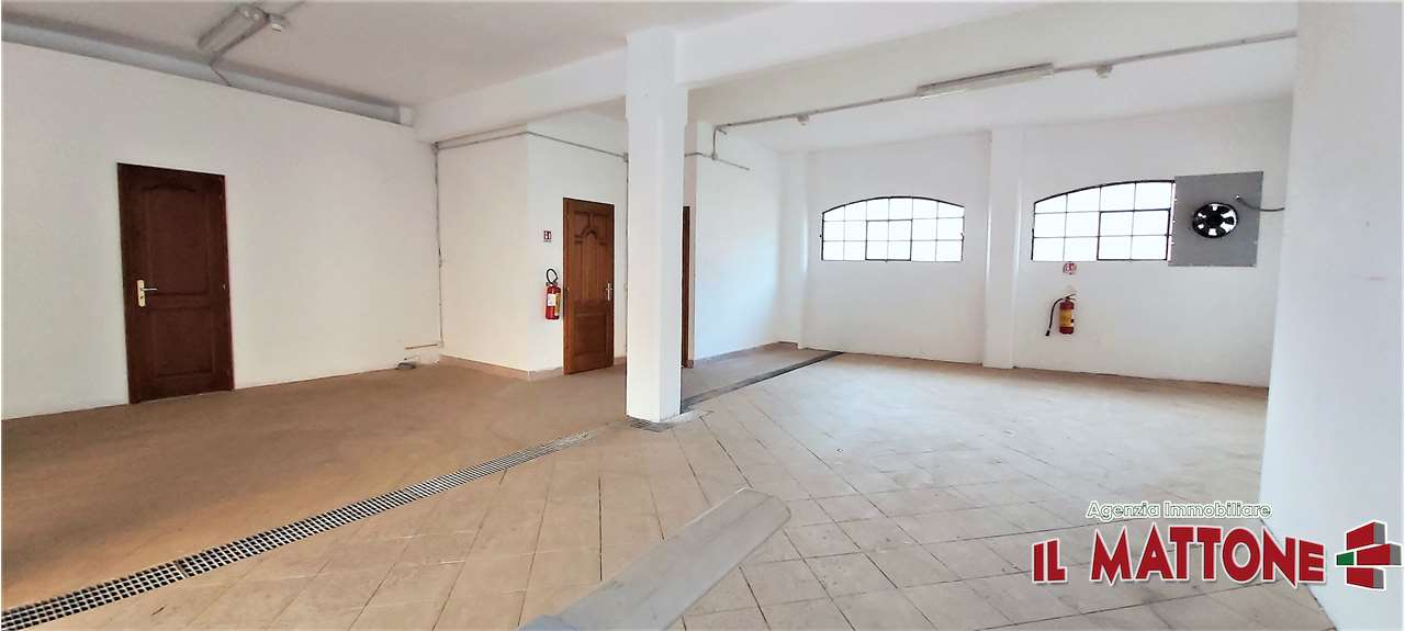 AFFITTI Locali commerciali a Campomorone – foto 1