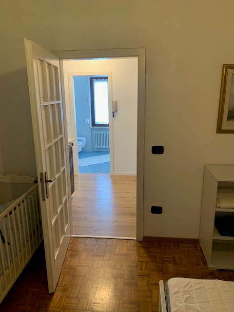 Foto appartamento in affitto a Rovereto (Trento)