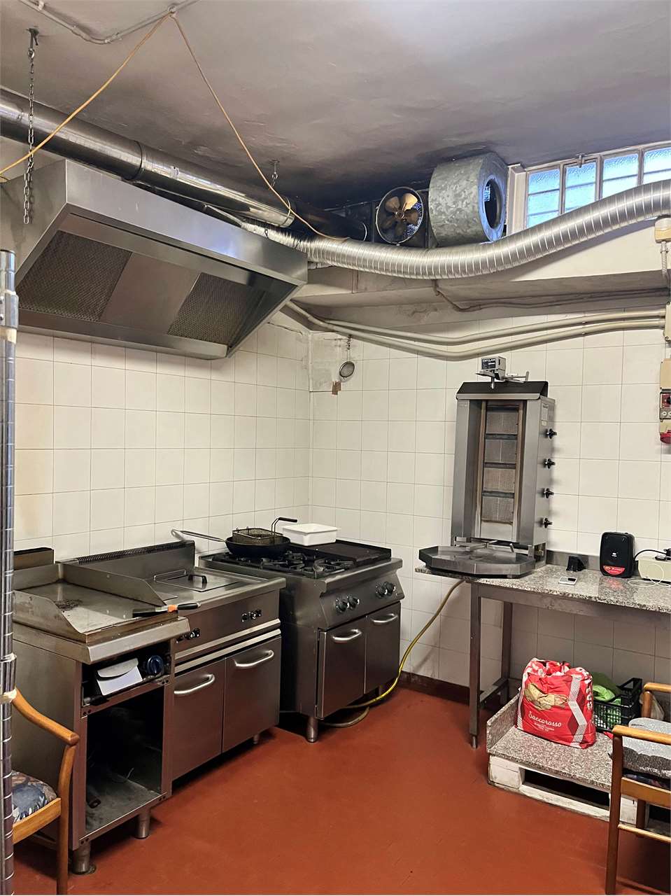 Foto attivitã commerciale in affitto a Rovereto (Trento)