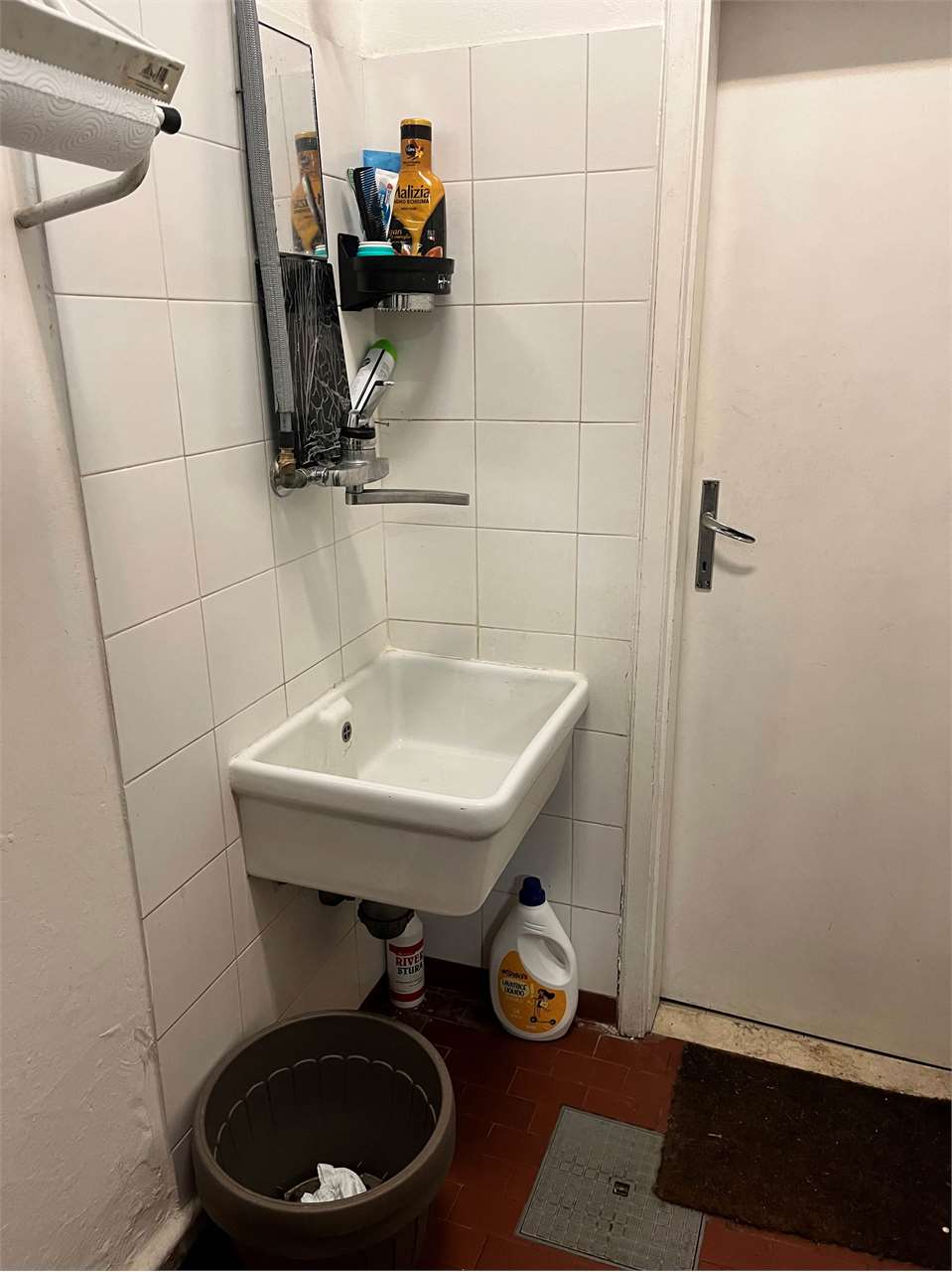 Foto attivitã commerciale in vendita a Rovereto (Trento)