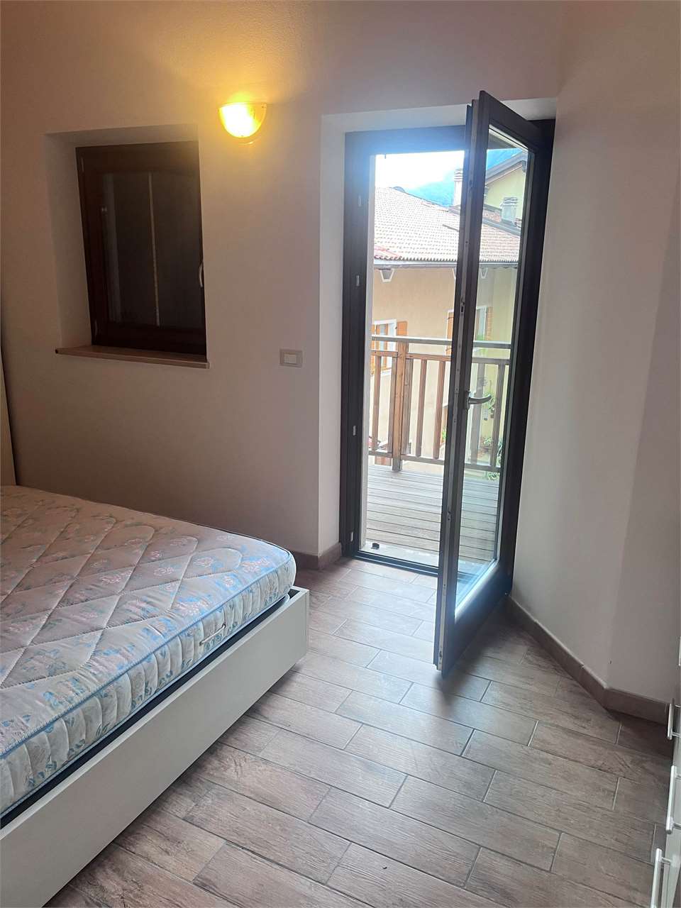 Foto appartamento in vendita a Vallarsa (Trento)