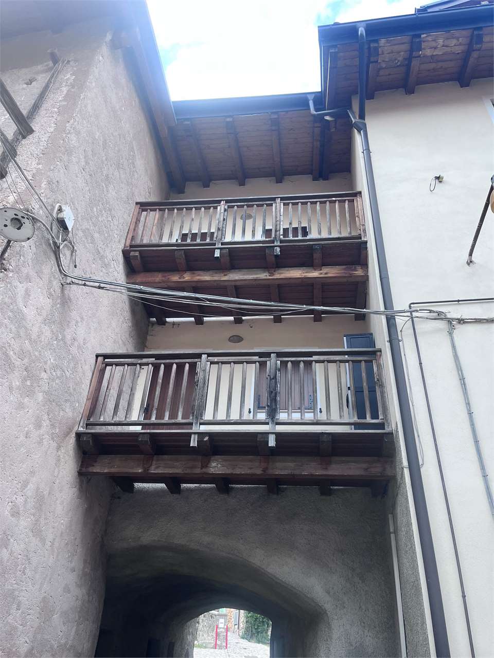 Foto appartamento in vendita a Vallarsa (Trento)