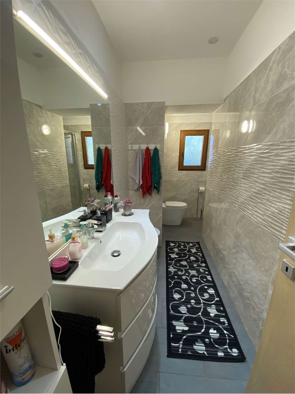 Casa indipendente in vendita a Mezzana, Prato (PO)