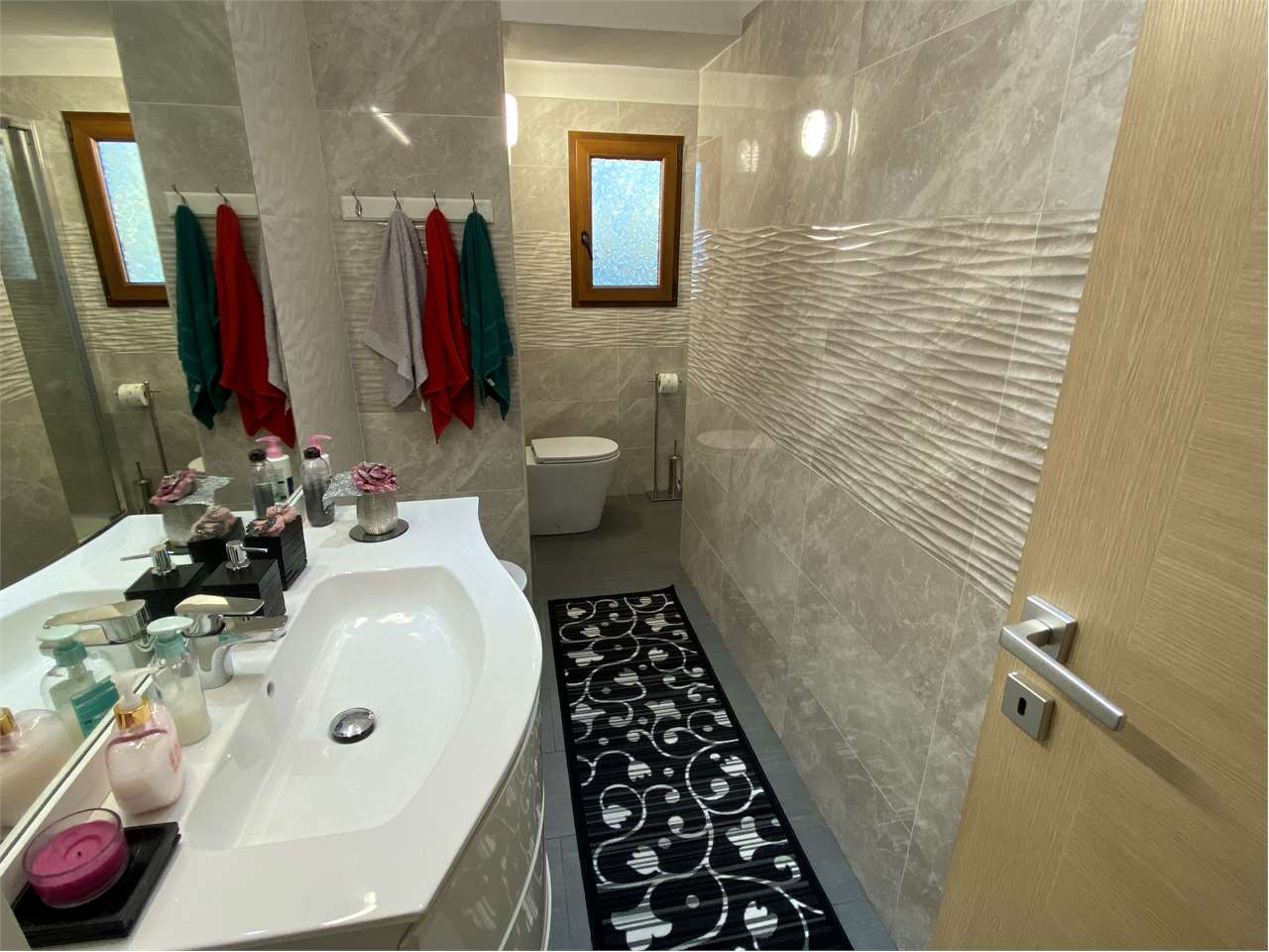 Casa indipendente in vendita a Mezzana, Prato (PO)