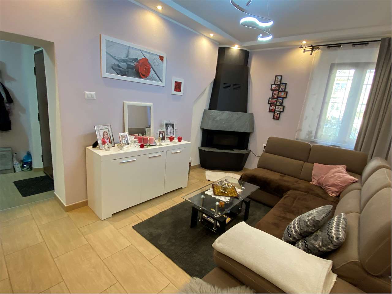 Casa indipendente in vendita a Mezzana, Prato (PO)