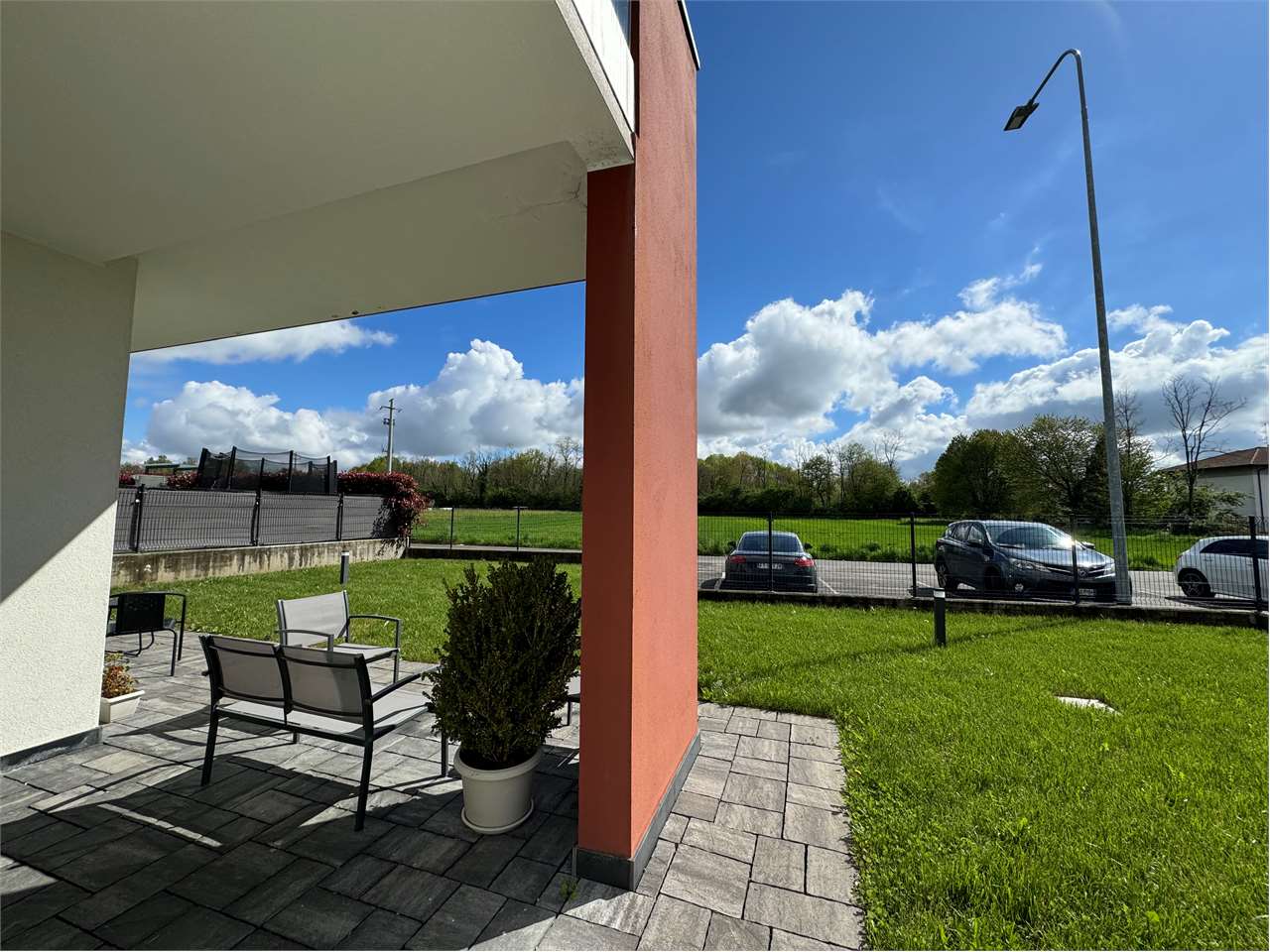 Villa in vendita a Oltrona Di San Mamette (CO)