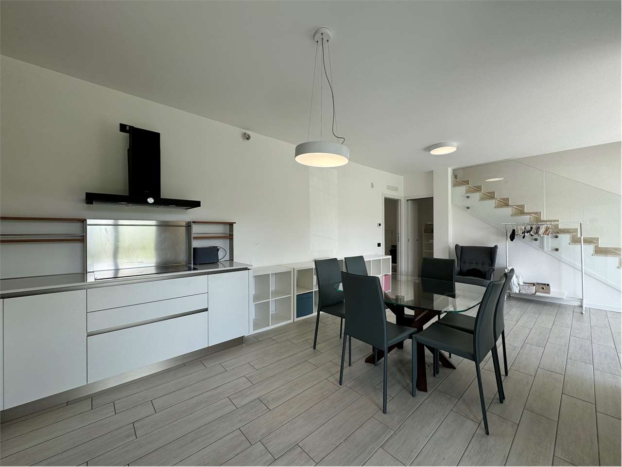 Villa in vendita a Oltrona Di San Mamette (CO)