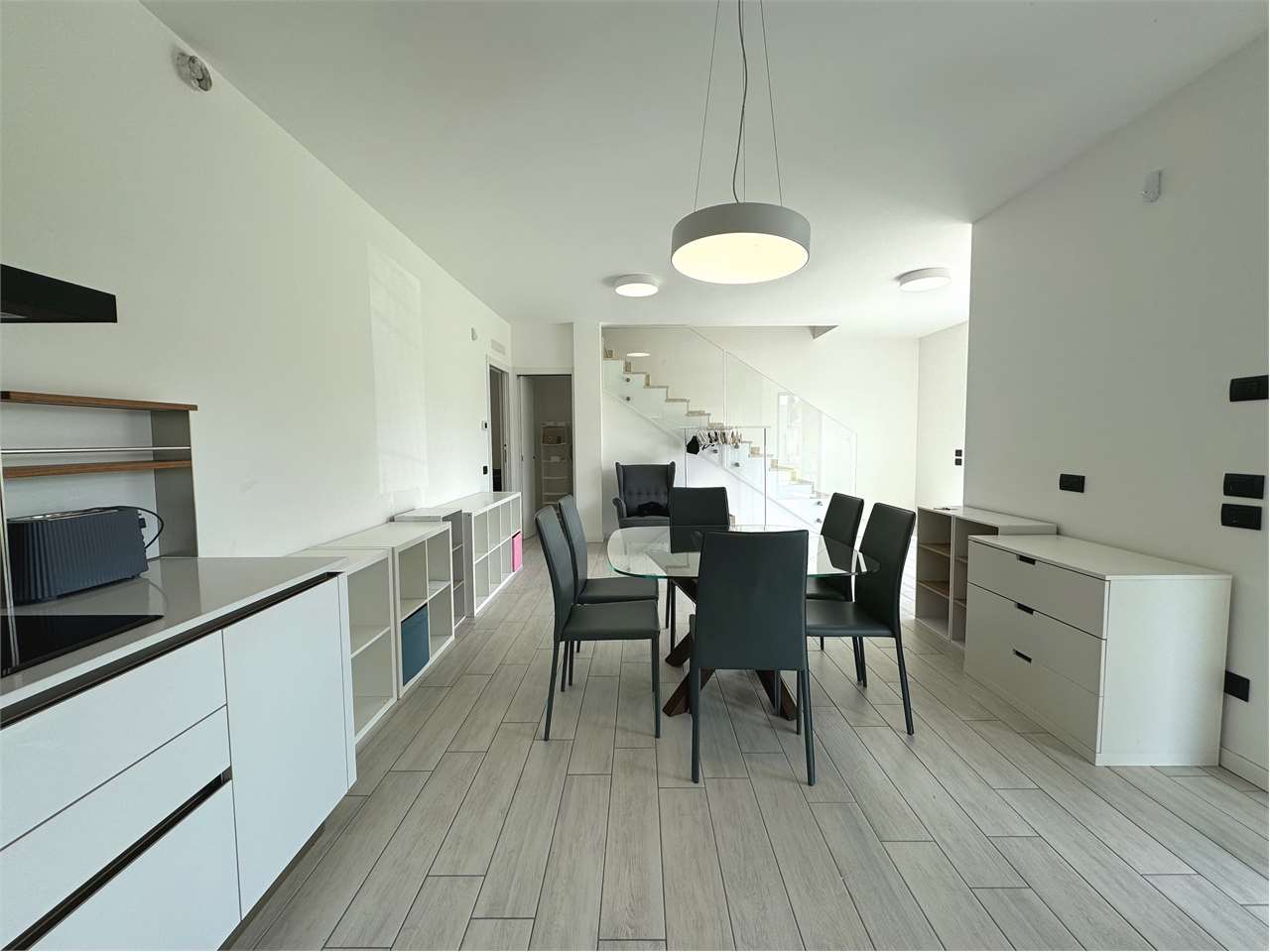 Villa in vendita a Oltrona Di San Mamette (CO)