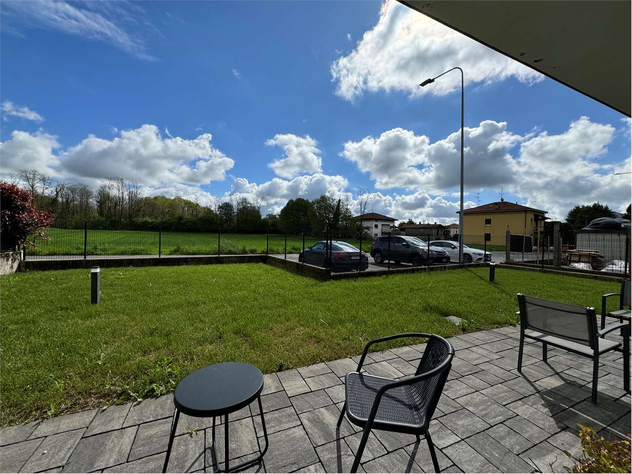 Villa in vendita a Oltrona Di San Mamette (CO)