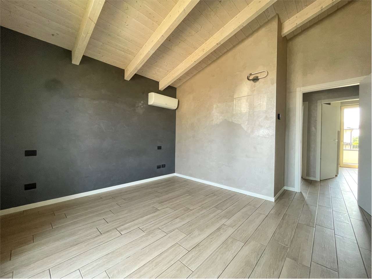 Villa in vendita a Bregnano (CO)