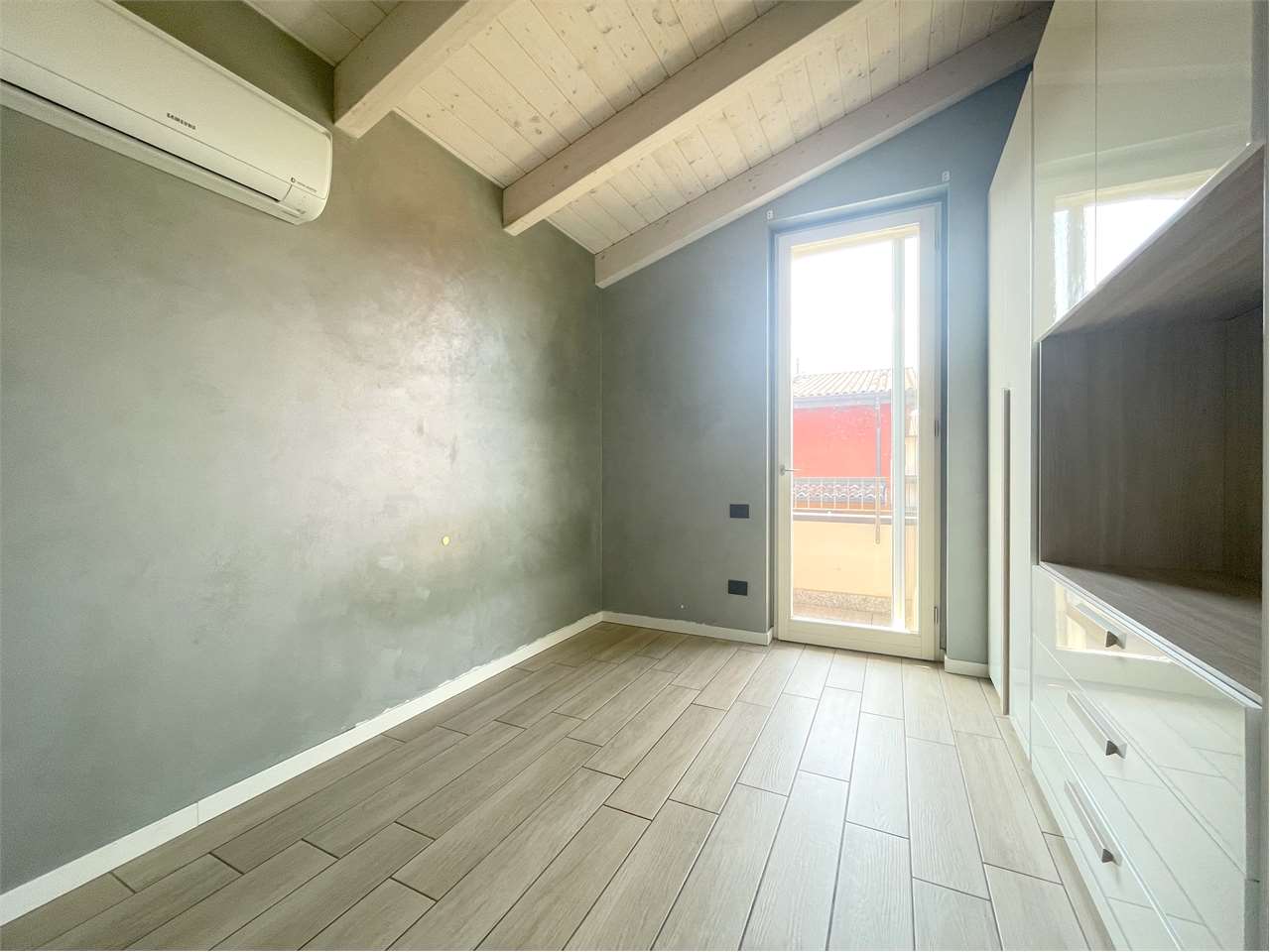 Villa in vendita a Bregnano (CO)