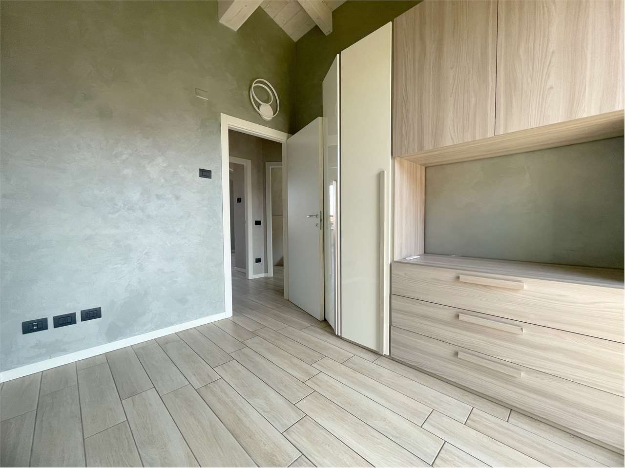 Villa in vendita a Bregnano (CO)