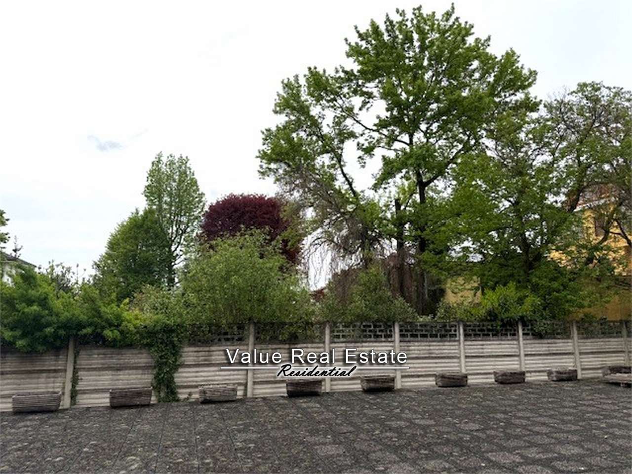 https://img.miogest.com/9147/2/imm_22652-20250428100647-1280-.jpg