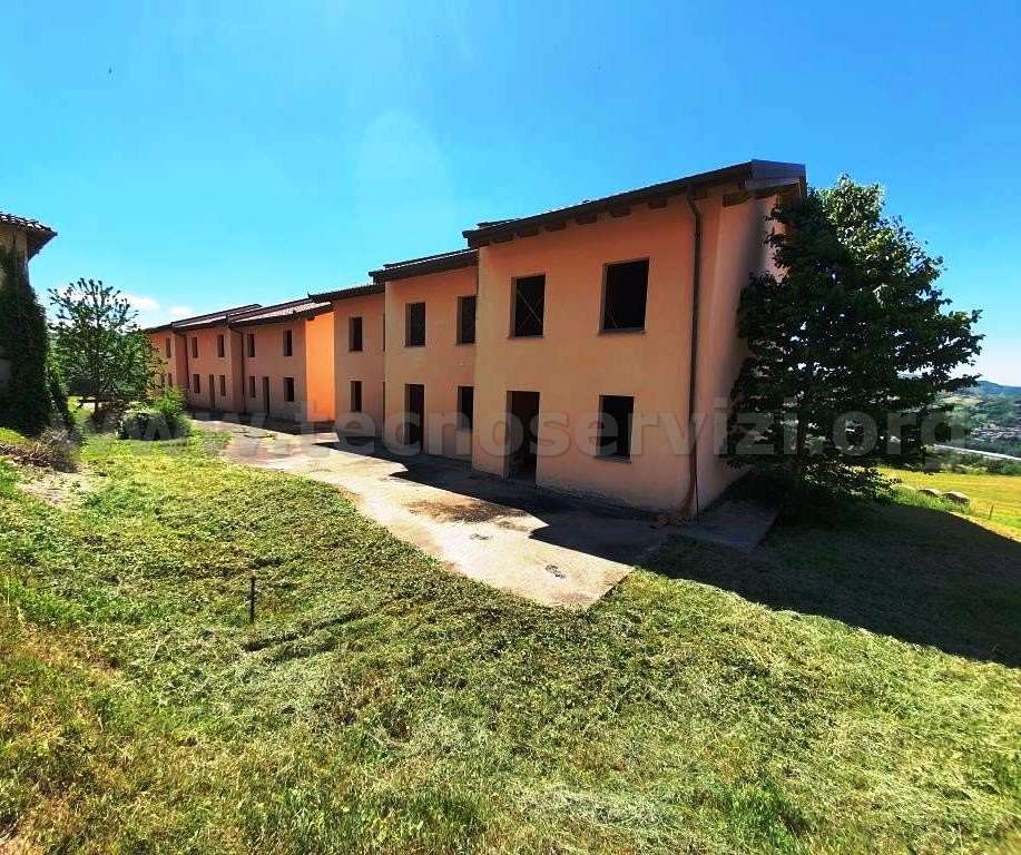 Villa a schiera Savignano sul Panaro 1453