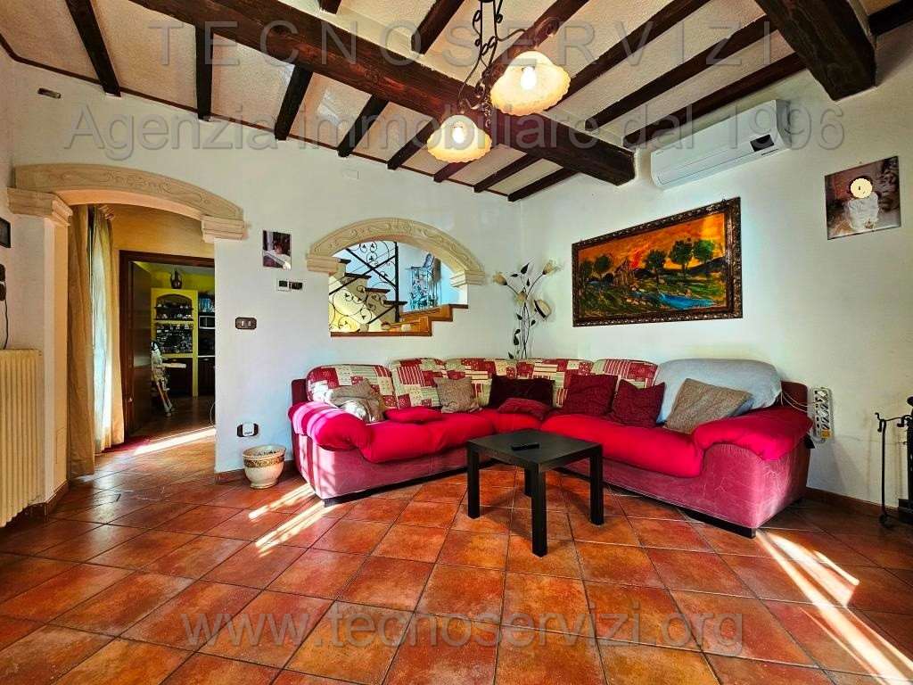 Porzione di casa in vendita a Mulino, Savignano Sul Panaro (MO)