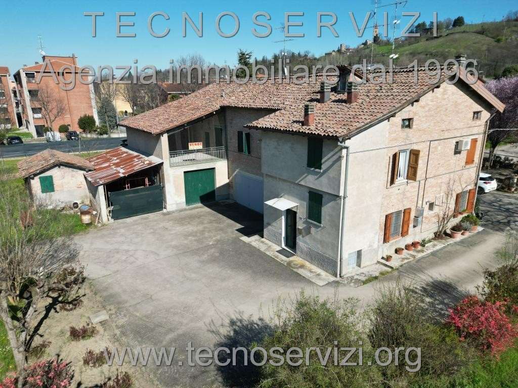 Savignano sul Panaro Vendita 4 o più locali