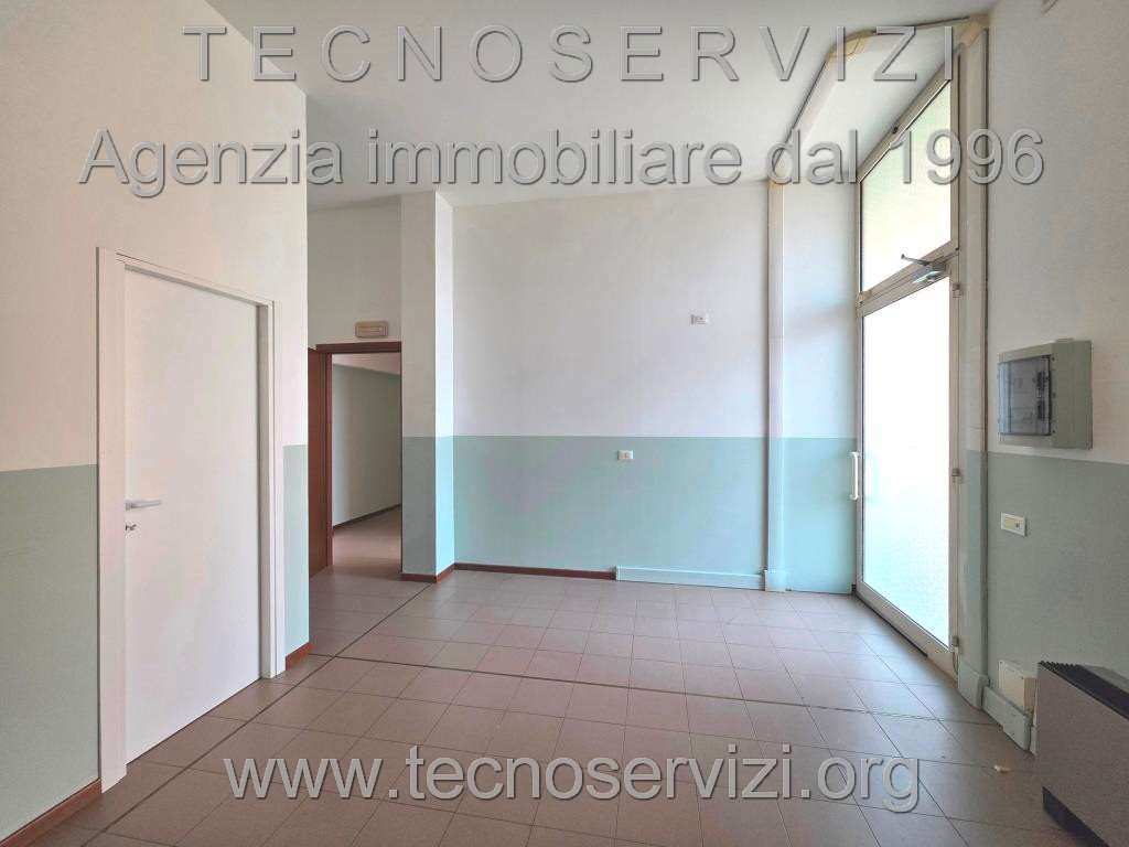Savignano sul Panaro Affitto Negozio