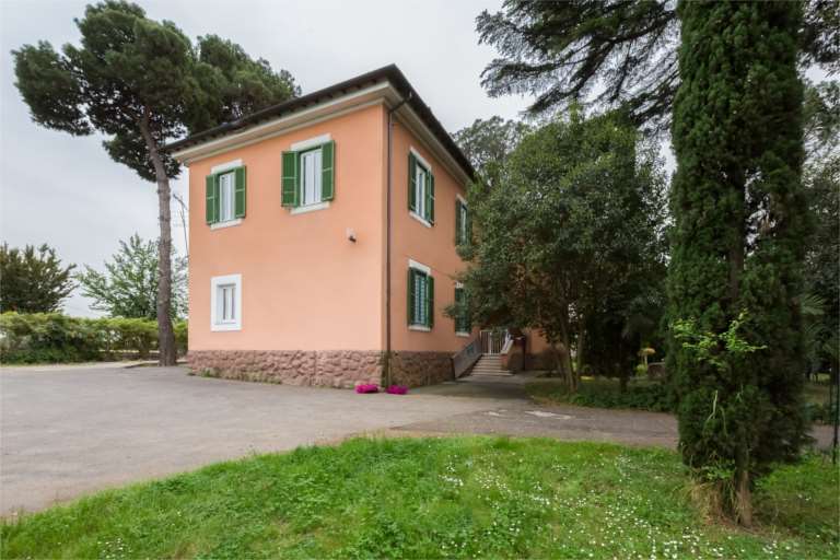 Villa in vendita a Roma (RM)