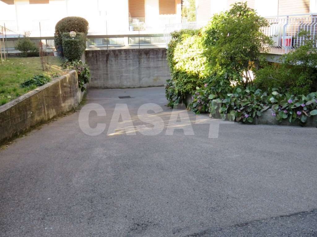 Appartamento in affitto a Masnago, Varese (VA)