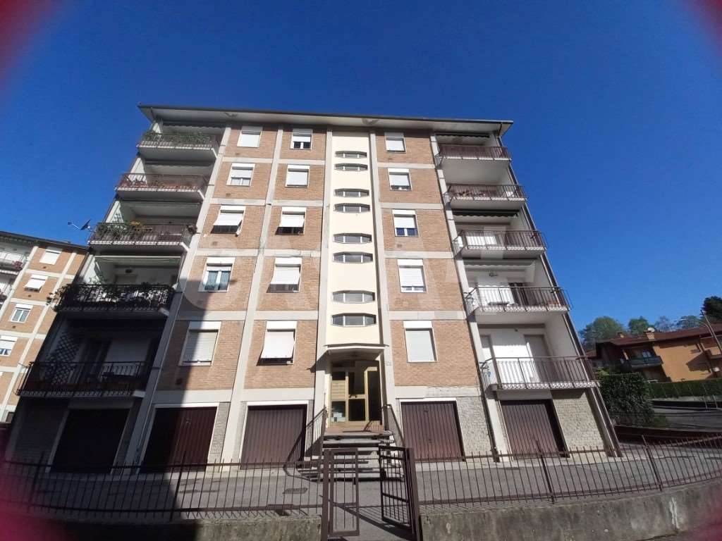 Affitto Trilocale Appartamento Varese Via Saffi 151 485322