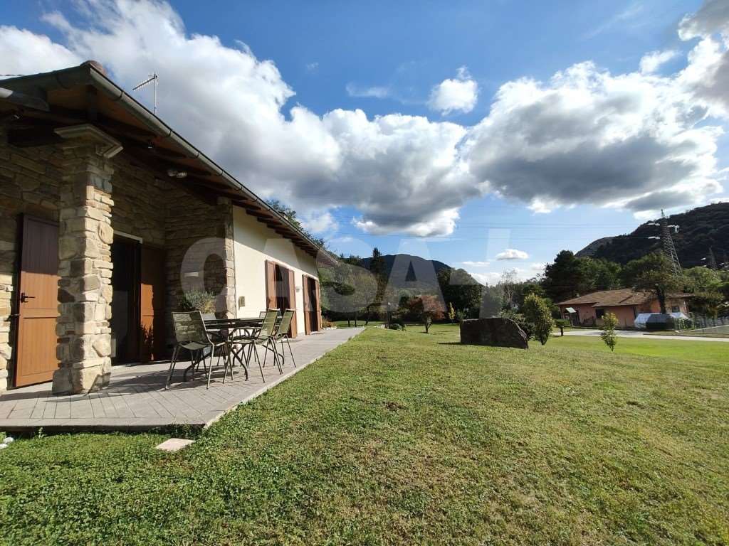 Fotografia Villa singola piccola 1