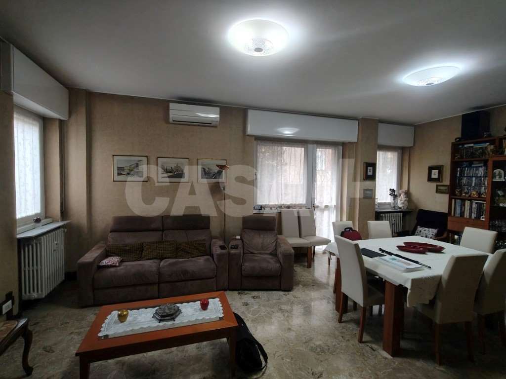 Varese Vendita 4 o più locali