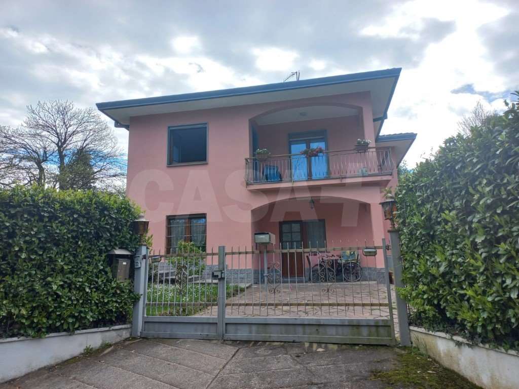 Gavirate Affitto 3 locali