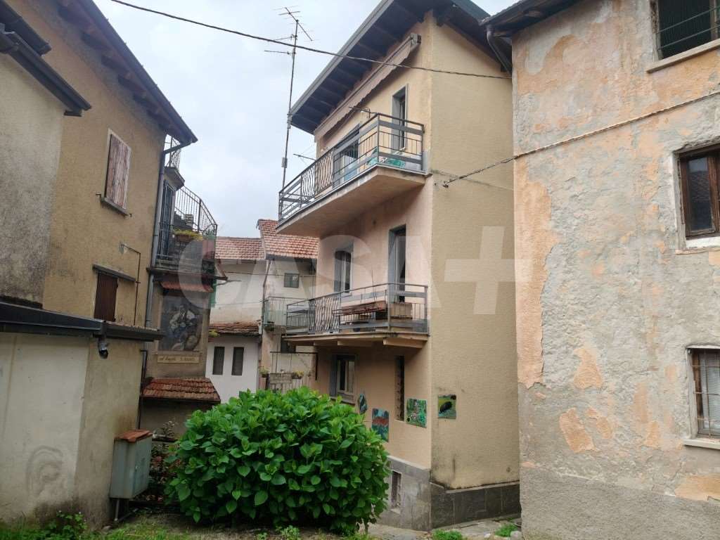 Valganna Vendita Porzione di Casa