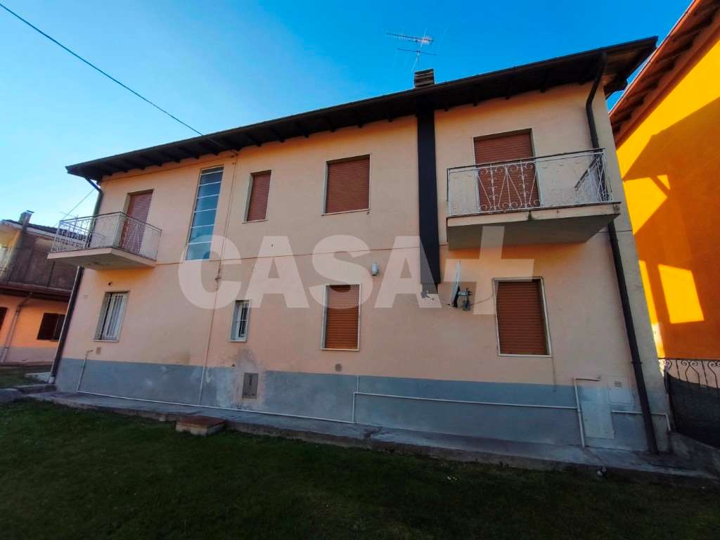 VENDITE Rustico e Casa a Caravate – foto 1