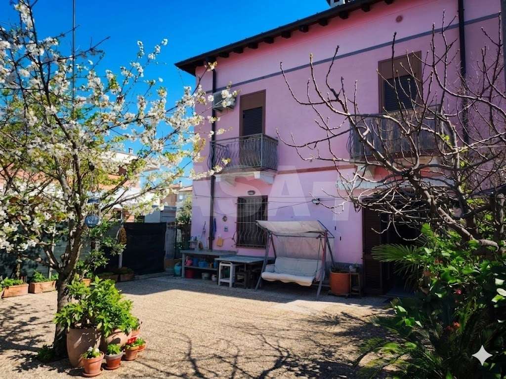 Varese Vendita Villa Bifamiliare