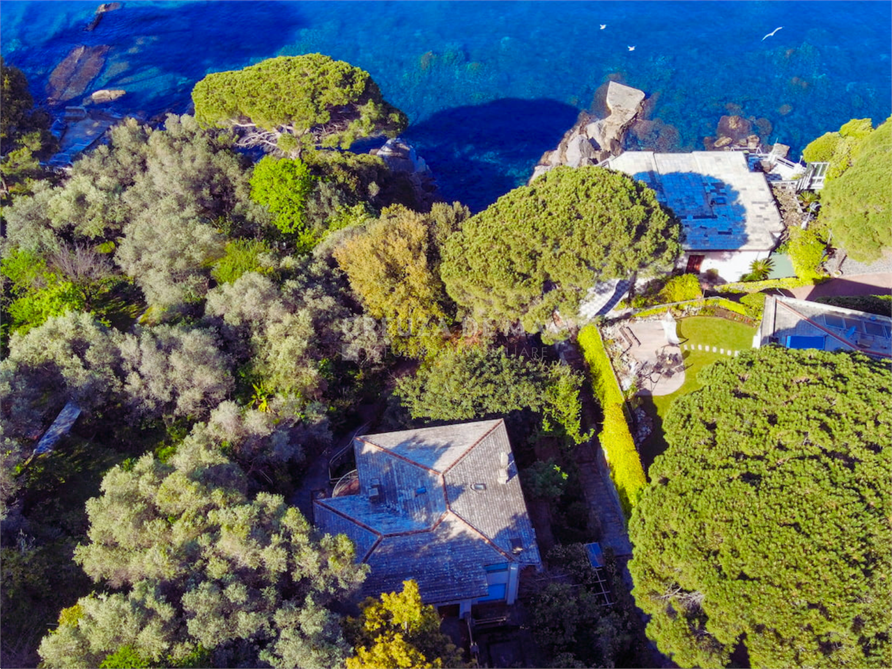 Villa in vendita a Recco (GE)