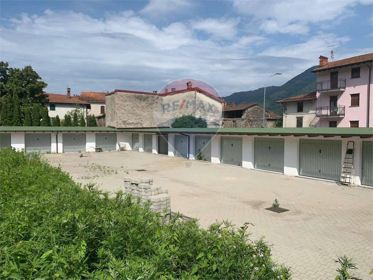 Cuvio Affitto 1 locale