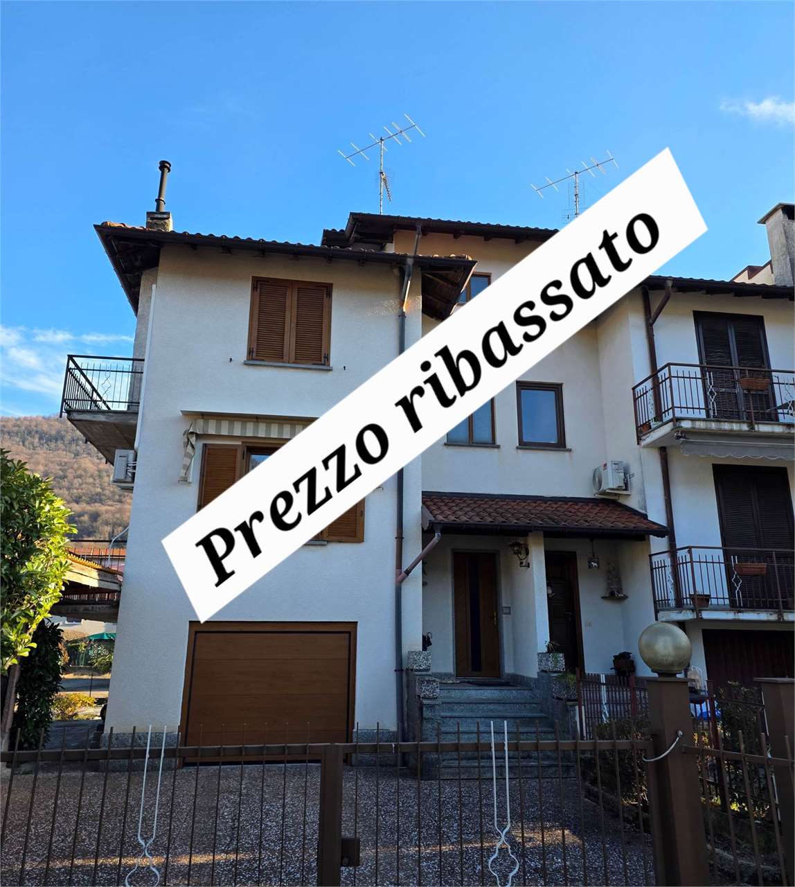 VENDITE Box/Garage/Posto auto a Porto Ceresio – foto 1