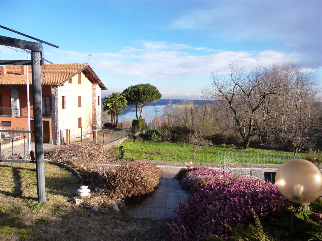 Fotografia Villa a schiera piccola 1