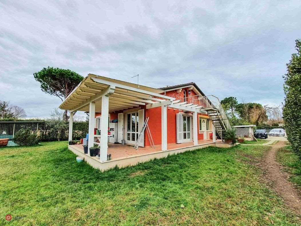 Villa in vendita a Marina Di Pietrasanta, Pietrasanta (LU)