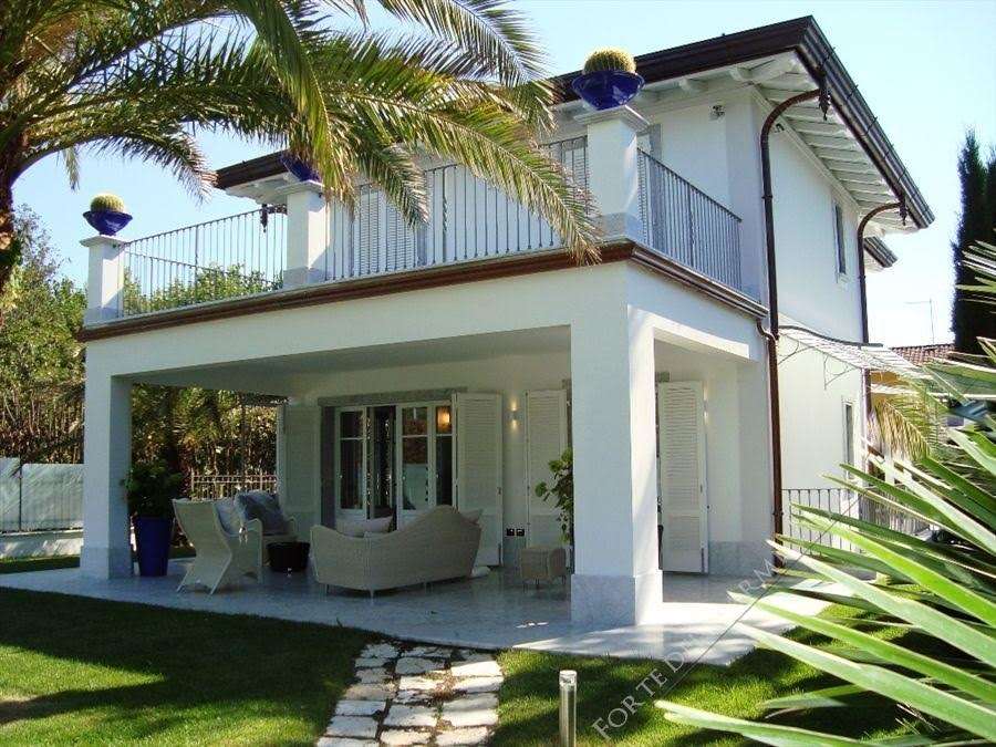 VENDITE Box/Garage/Posto auto a Forte dei Marmi &ndash; foto 1