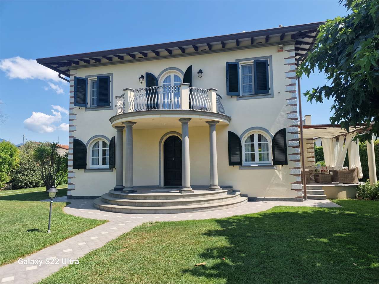 AFFITTI Box/Garage/Posto auto a Forte dei Marmi – foto 1