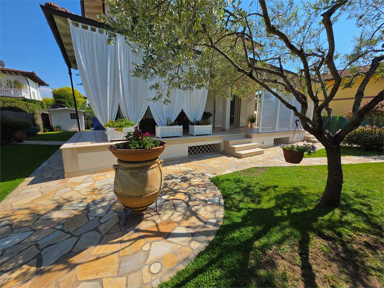 VENDITE Appartamento a Pietrasanta – foto 1