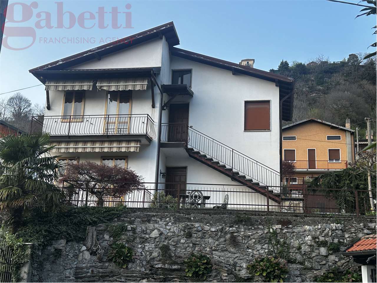 Ponte Lambro Vendita Villa Bifamiliare