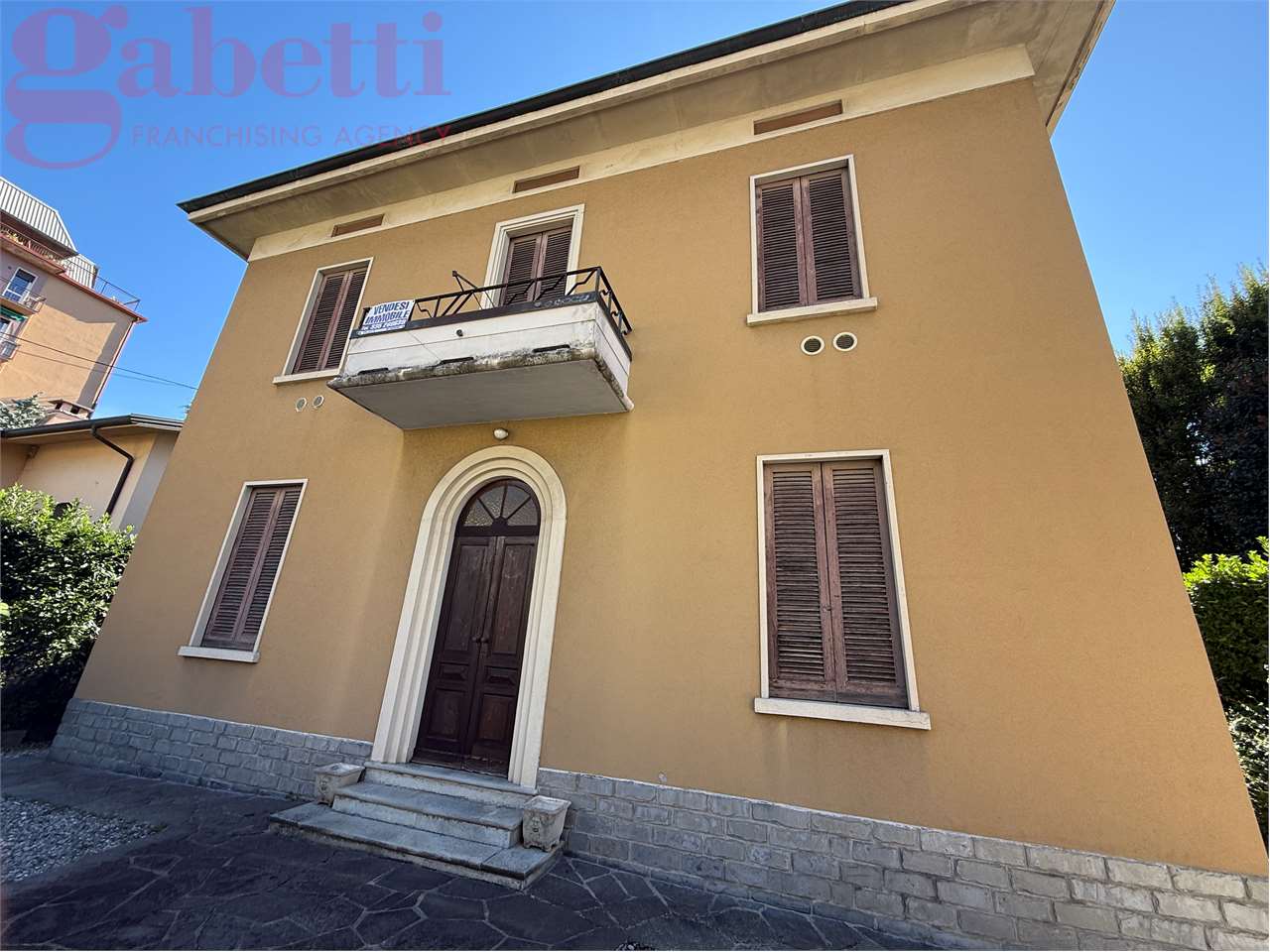 Erba Vendita Villa