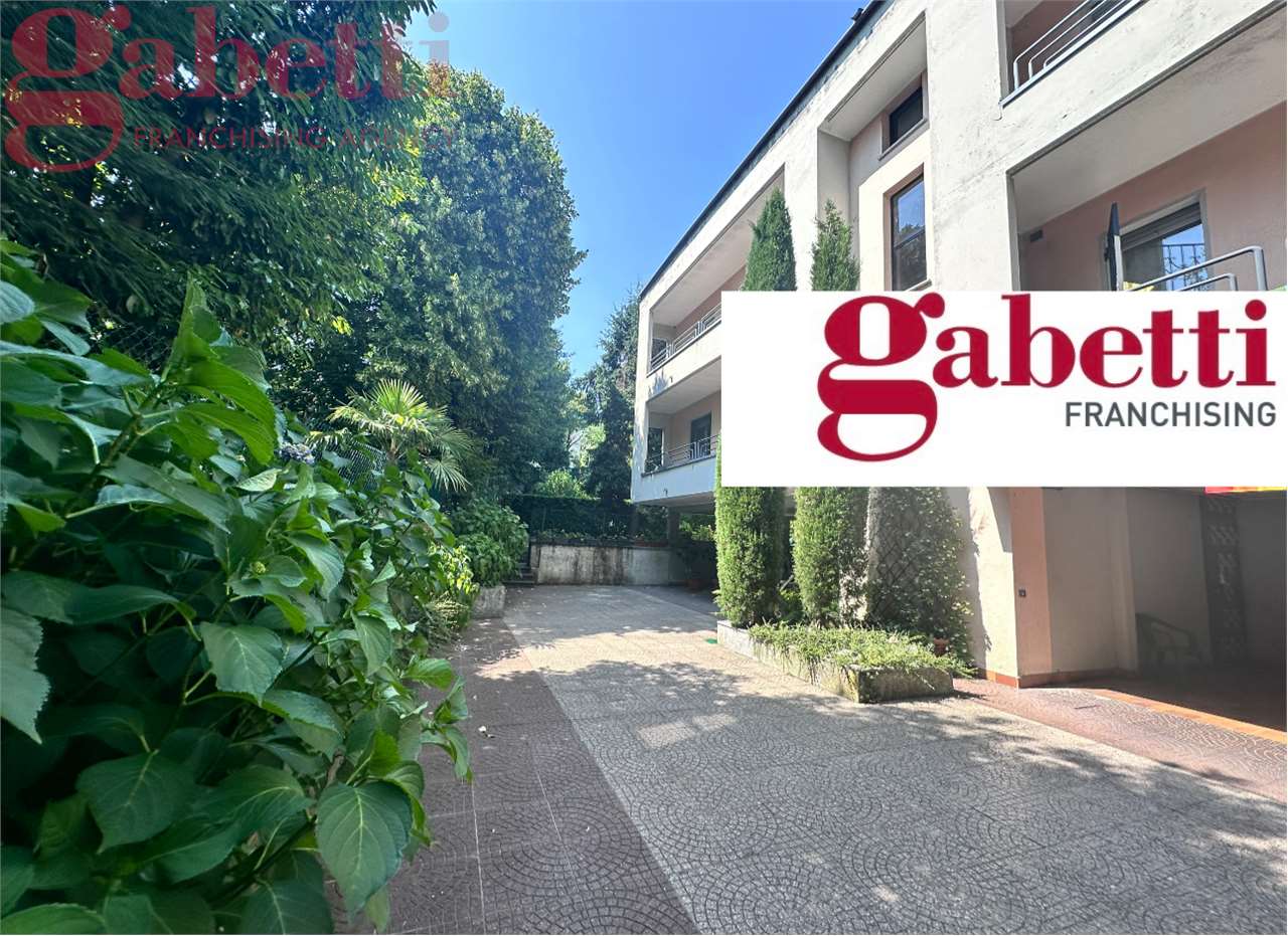 VENDITE Appartamento a Erba &ndash; foto 1