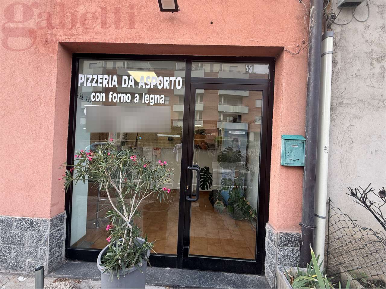 VENDITE Locali commerciali a Erba – foto 1