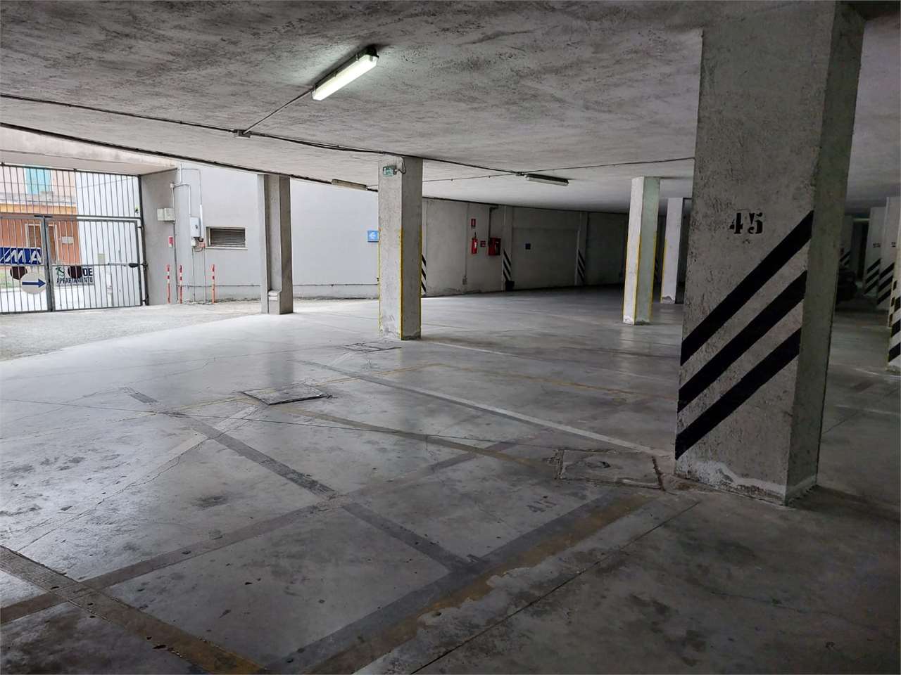 Garage/Box/Posto auto in affitto a Osimo (AN)