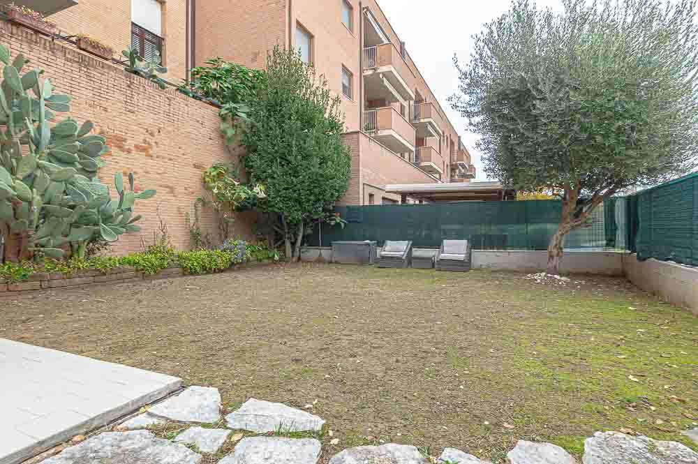 appartamento in vendita ad Ancona in zona Piano San Lazzaro