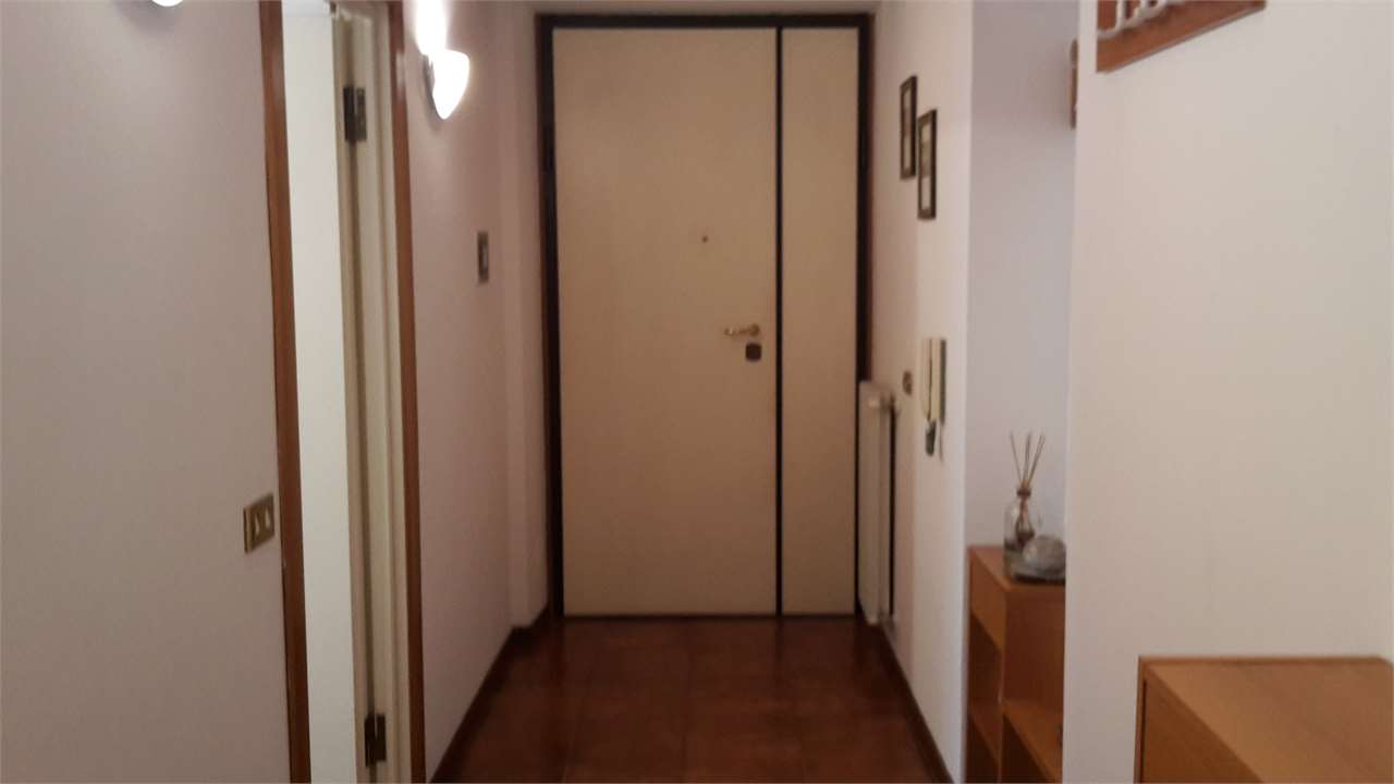 Foto appartamento in affitto a Trento (Trento)