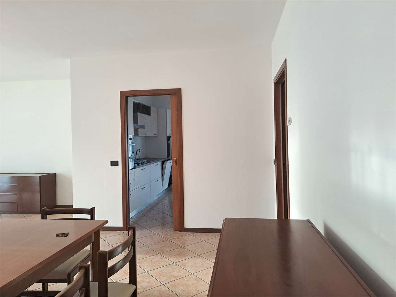 Foto appartamento in vendita a Trento (Trento)