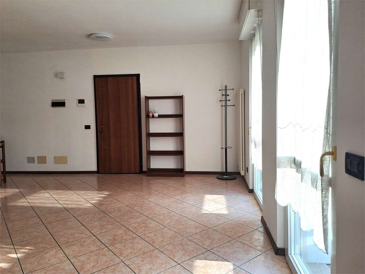 Foto appartamento in vendita a Trento (Trento)