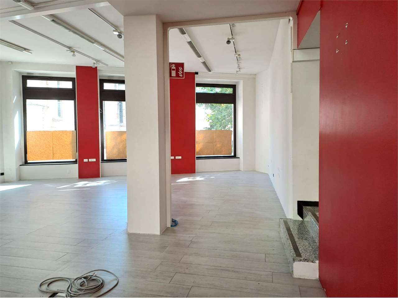 Foto attivitã commerciale in affitto a Trento (Trento)