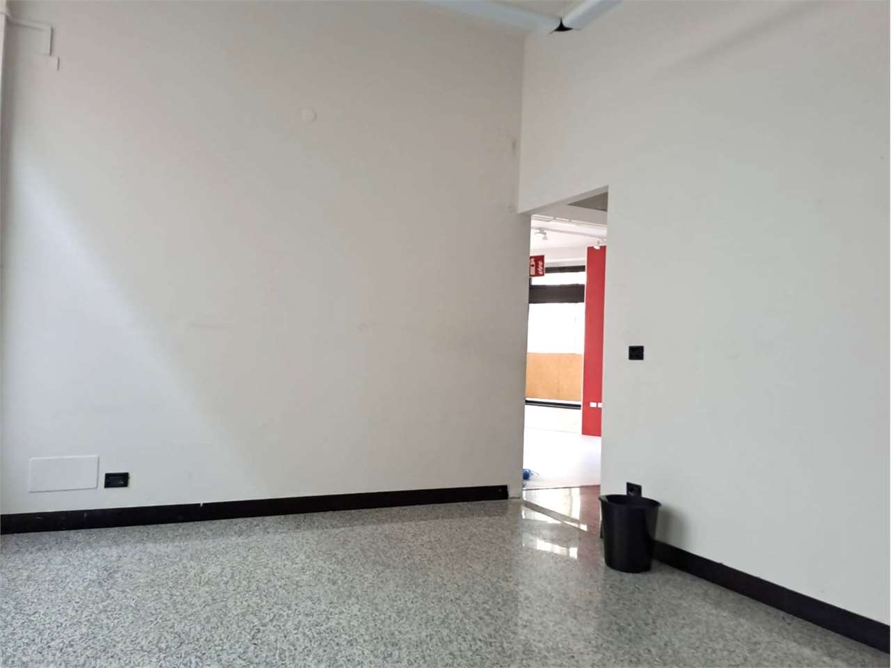 Foto attivitã commerciale in affitto a Trento (Trento)