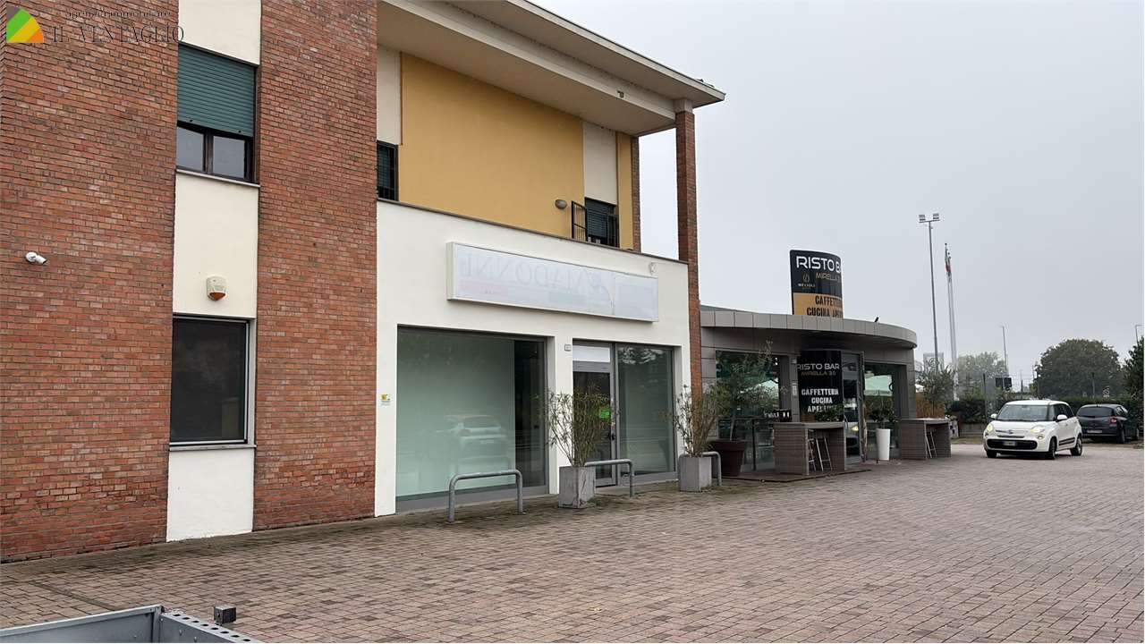 Rubiera Affitto Negozio